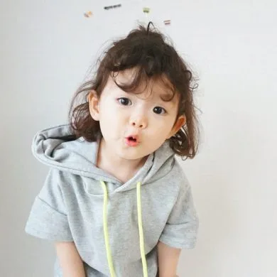 hinh be gai de thuong han quoc