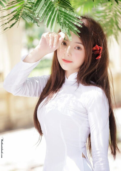 Ảnh girl xinh cấp 3 mặc áo dài quá dễ thương