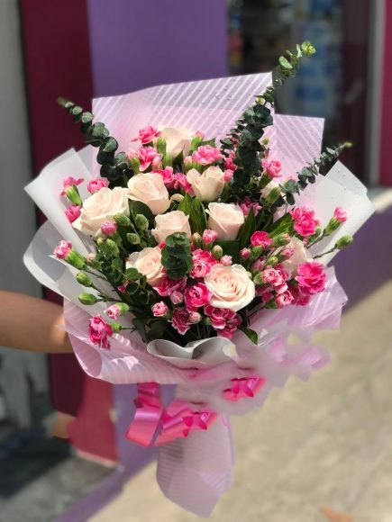 hoa sinh nhat tang ban