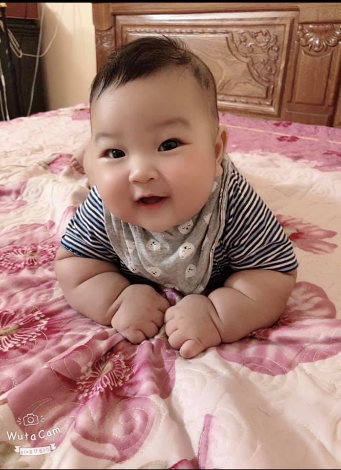 Những Hình Ảnh Baby Dễ Thương, Siêu Cute, Đẹp Khó Cưỡng