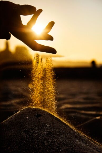 hình ảnh mùa hè và những hạt cát