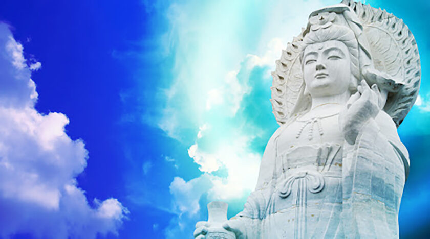 Hình ảnh Phật Quan Âm cứu khổ cứu nạn