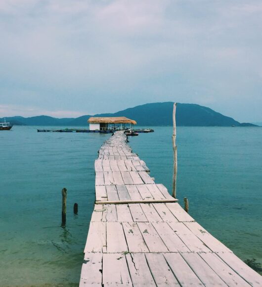 ảnh nha trang cầu gỗ dẫn ra biển đẹp nhất