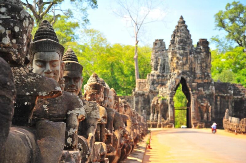 Hình ảnh Siem Reap đẹp lối vào tượng đá