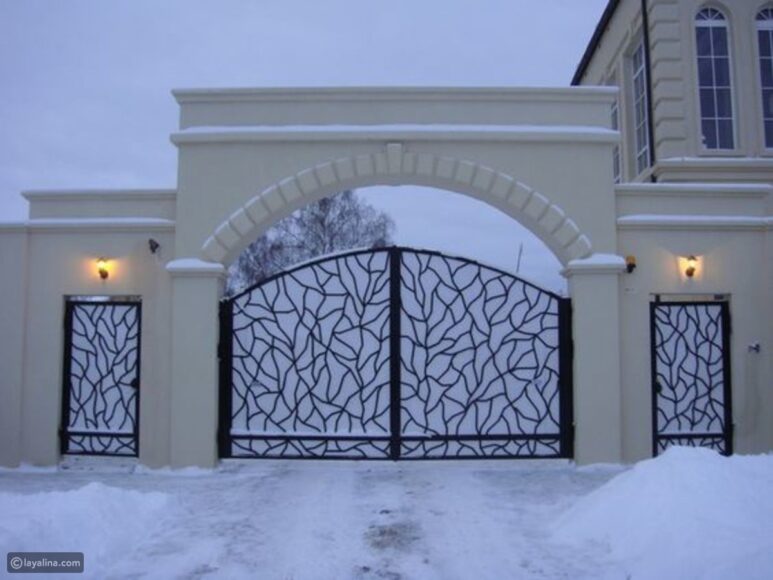 Hình ảnh cổng cầu kỳ tinh tế