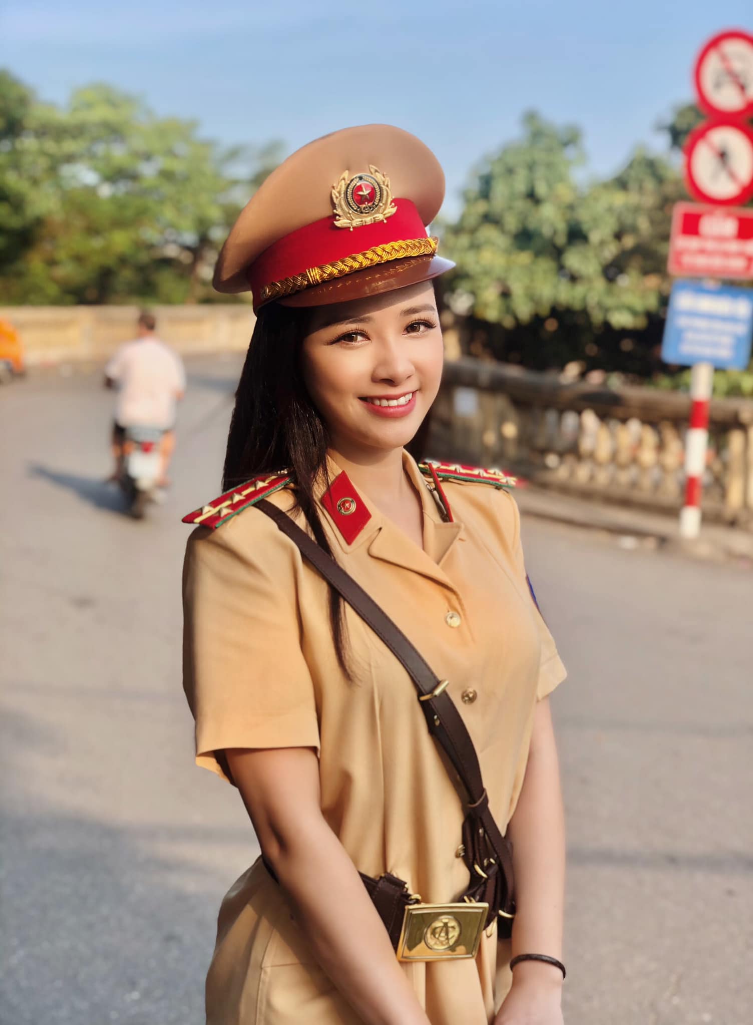 Những nữ cảnh sát xinh đẹp và mạnh mẽ trên màn ảnh Việt 2sao