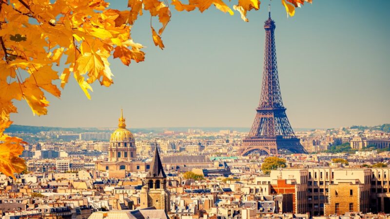 Hình ảnh tháp Eiffel mùa thu