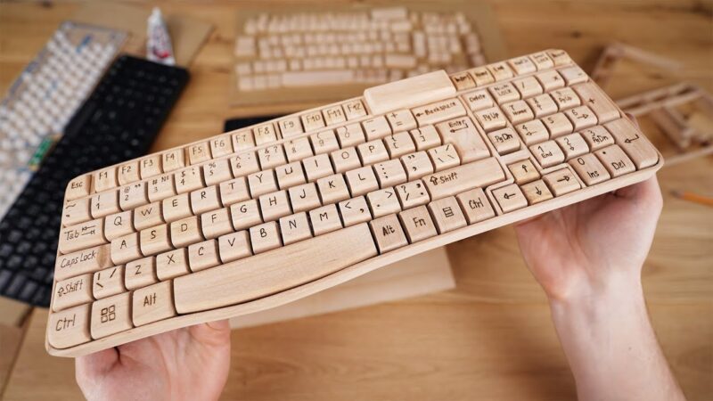 hình ảnh bàn phím máy tính bằng gỗ