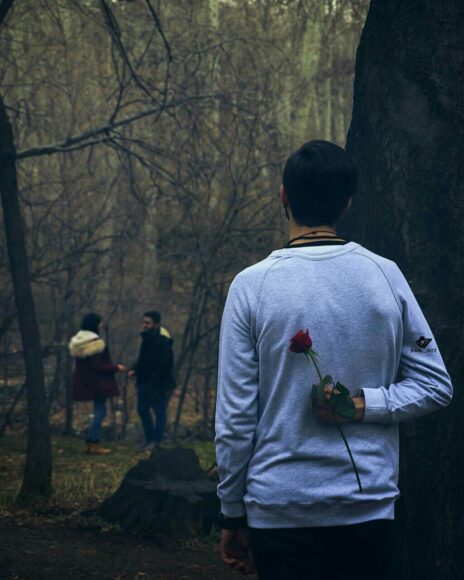 hình ảnh đau khổ thất tình