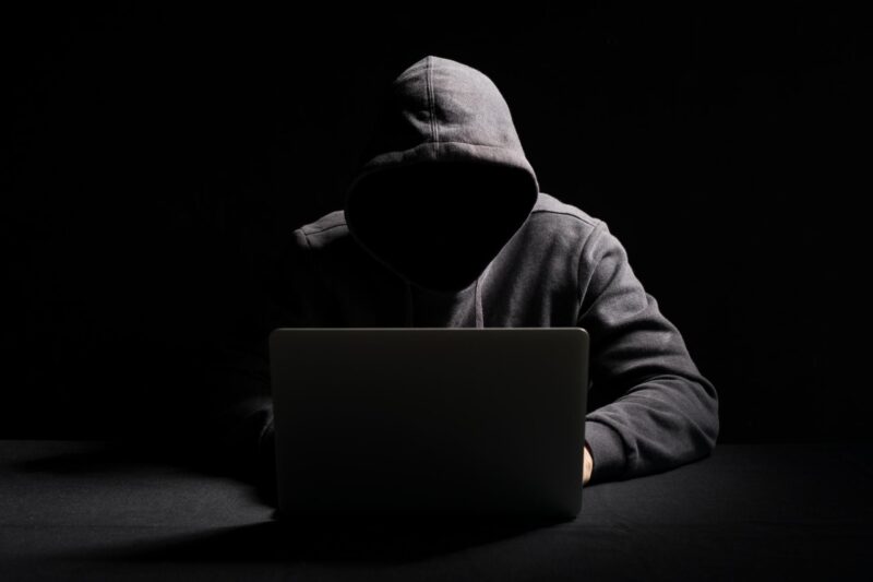 hình ảnh hacker, Anonymous trong bóng tối