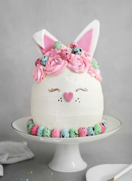 bánh sinh nhật dễ thương thỏ bunny