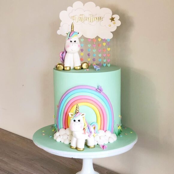 bánh sinh nhật dễ thương unicorn đáng yêu