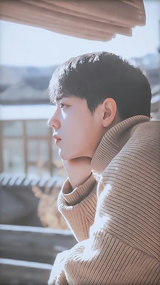 Hình ảnh góc nghiêng thần thánh nam