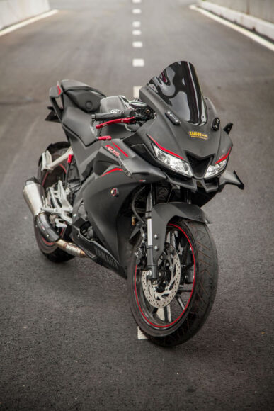 Hình ảnh R15 V3 độ đẹp, ngầu