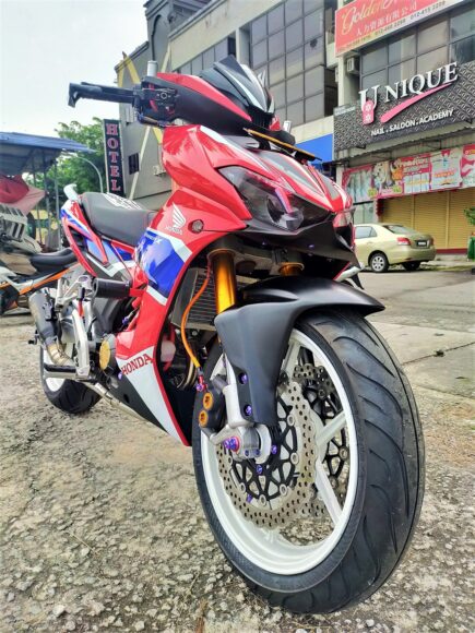 Hình ảnh xe Winner X độ kiểng cho racing boy