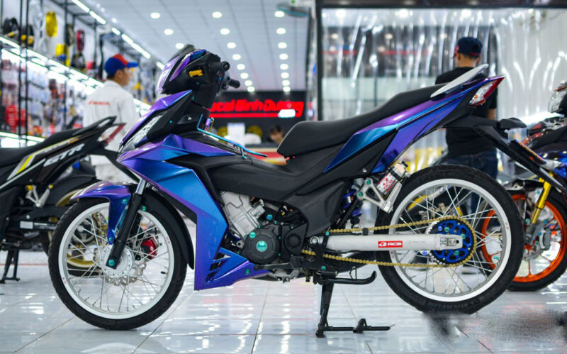 Hình ảnh xe Winner X độ kiểng màu xanh