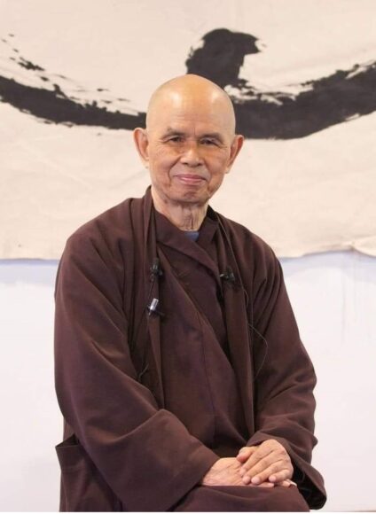 hình ảnh nụ cười của thiền sư Thích Nhất Hạnh