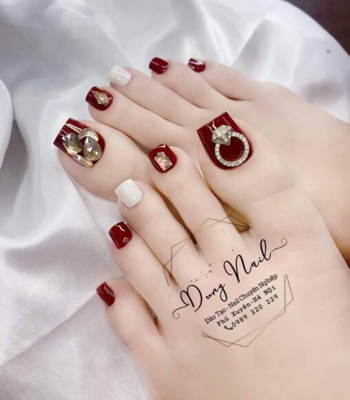 Top 100 mẫu nail chân đính đá siêu đẹp  Nuli Spa Beauty