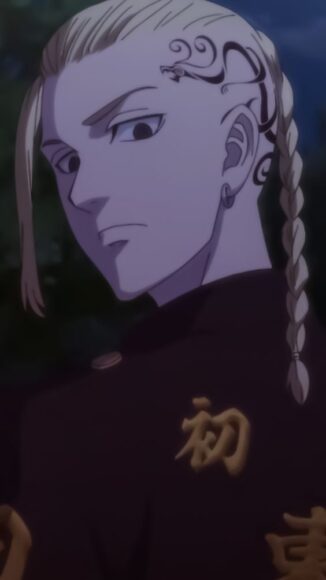 Hình Ảnh Draken có ánh mắt buồn