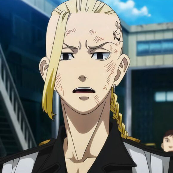 Hình ảnh Draken khi nói chuyện