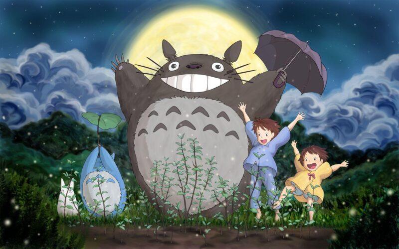 Hình nền Totoro cùng các bạn chơi đùa