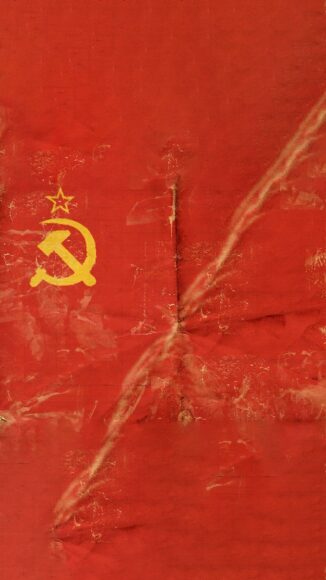 Hình nền cờ Đảng cho điện thoại thể hiện lòng yêu đảng