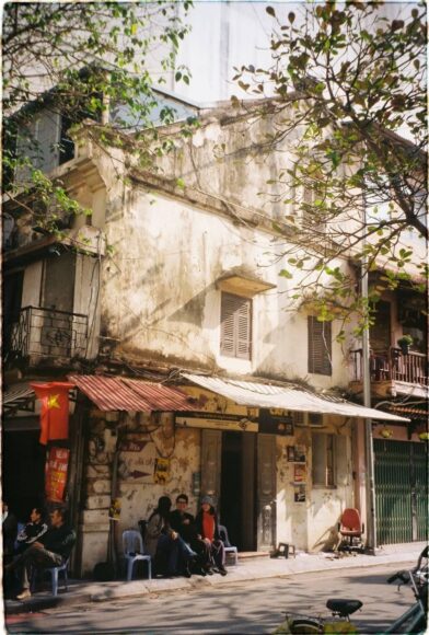 ảnh nền Hà Nội một góc khu phố cũ