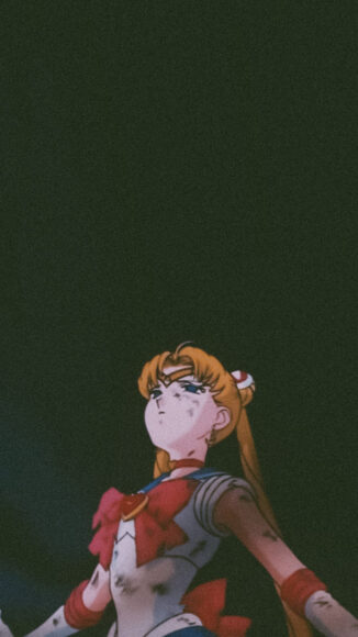 ảnh nền Thủy Thủ Mặt Trăng bị thương