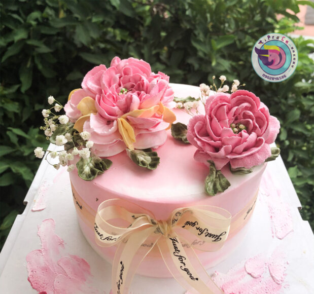 Bánh sinh nhật vợ yêu hoa hồng