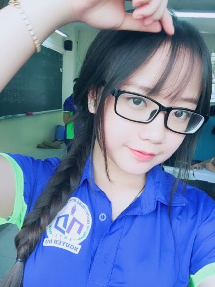 Hình ảnh gái đẹp tóc dài