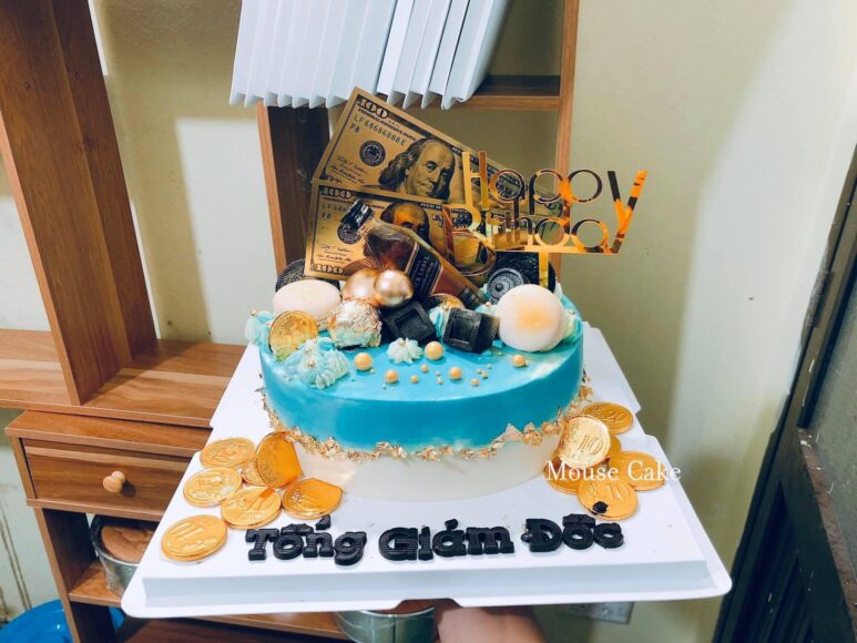 Mẫu bánh sinh nhật dành cho nam giới