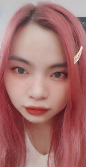 hình kamui đeo cặp tóc