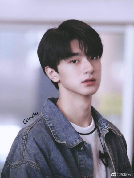 hình trai đẹp đầu nấm ấn tượng