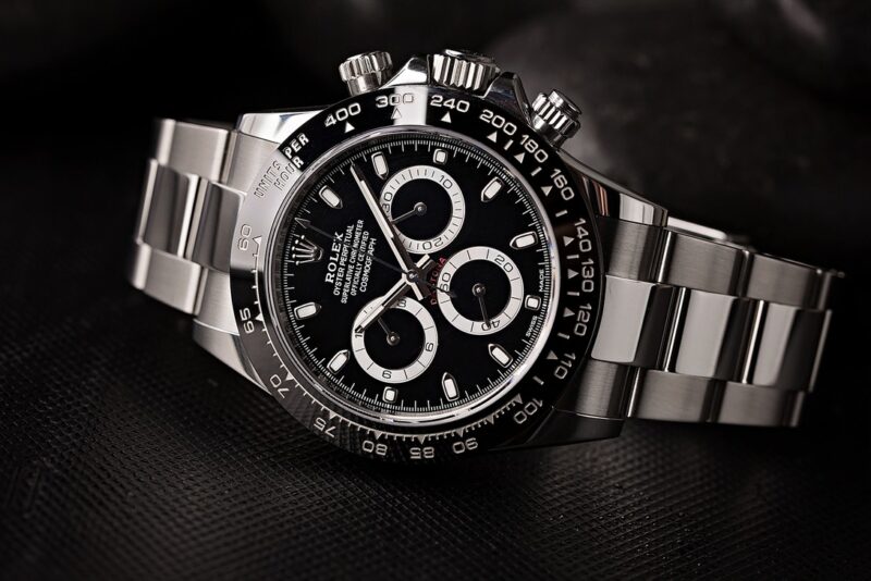 mẫu đồng hồ đeo tay nam rolex sang trọng