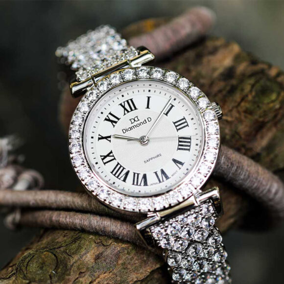 mẫu đồng hồ đeo tay nữ diamond D