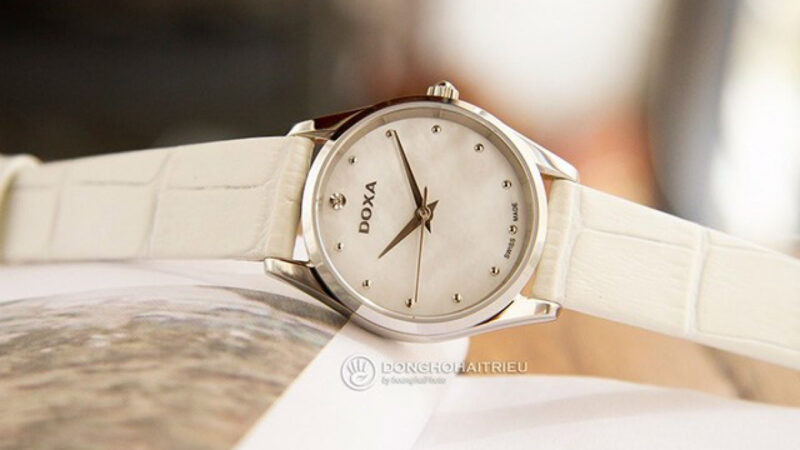 mẫu đồng hồ đeo tay nữ doxa