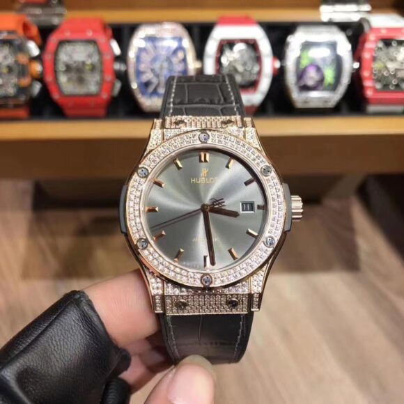 mẫu đồng hồ hublot gold diamonds