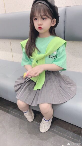 Ảnh em bé Hàn Quốc đội mũ