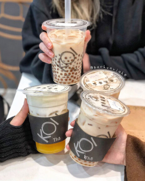 Ảnh trà sữa tự chụp cả nhóm