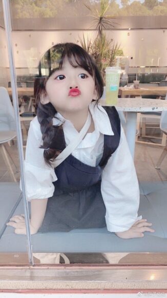 Em bé Hàn Quốc dễ thương