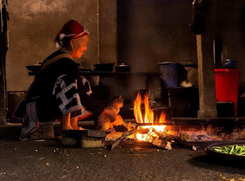 Hình ảnh ngọn trong bếp