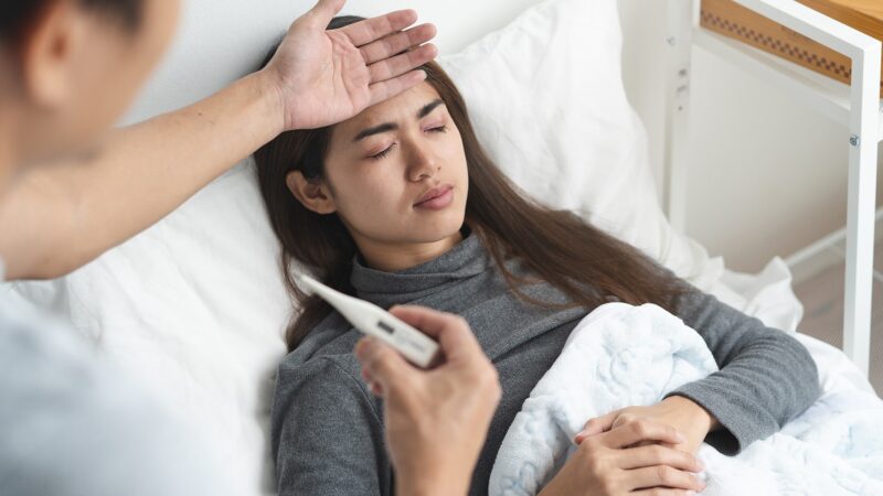 Hình ảnh ốm mặt nhăn