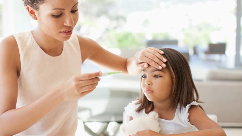 Hình ảnh ốm ở trẻ em