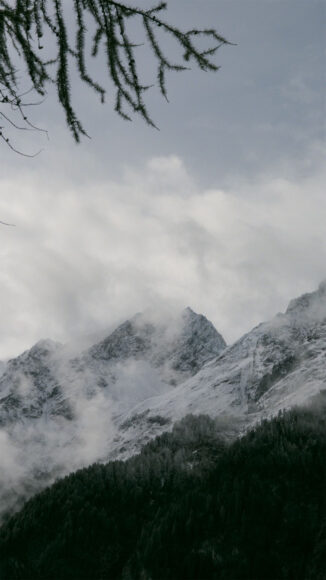 Hình nền iPhone 4K núi cao