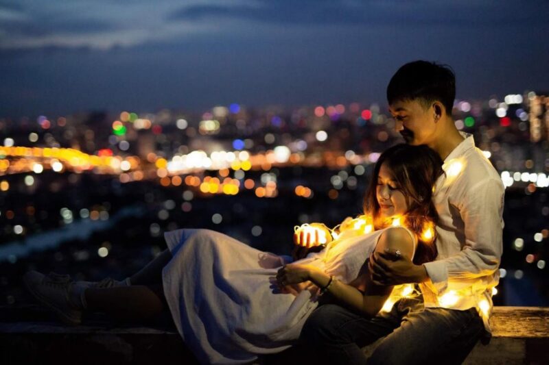 Những hình ảnh ôm nhau lãng mạn