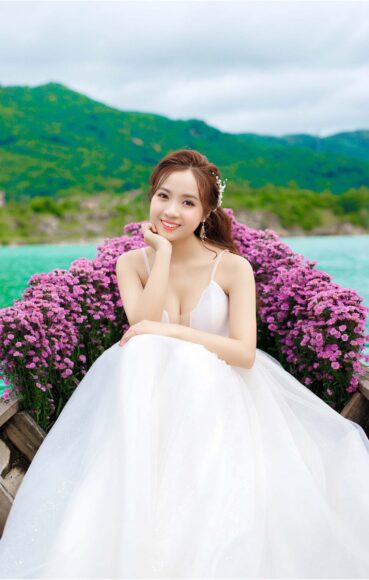 Tải ảnh cô dâu