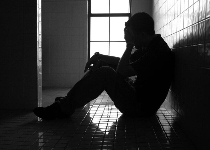 ảnh bất lực buồn khóc