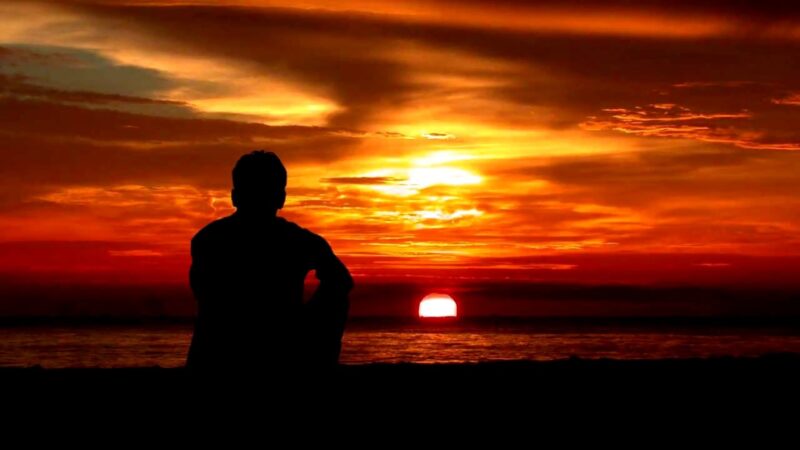 ảnh bất lực trước hoàng hôn