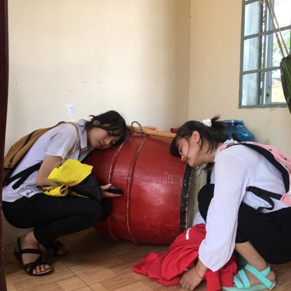 ảnh bất lực vì thi cử