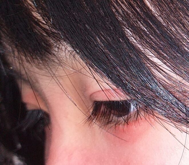 ảnh đôi mắt buồn nhẹ nhàng